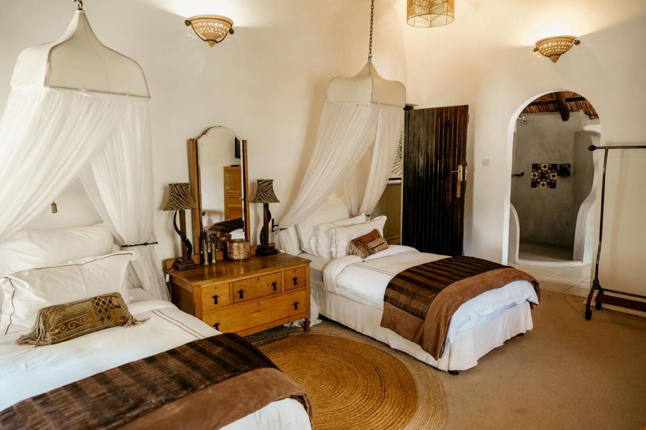 Amanzi Lodge Harare Exterior foto