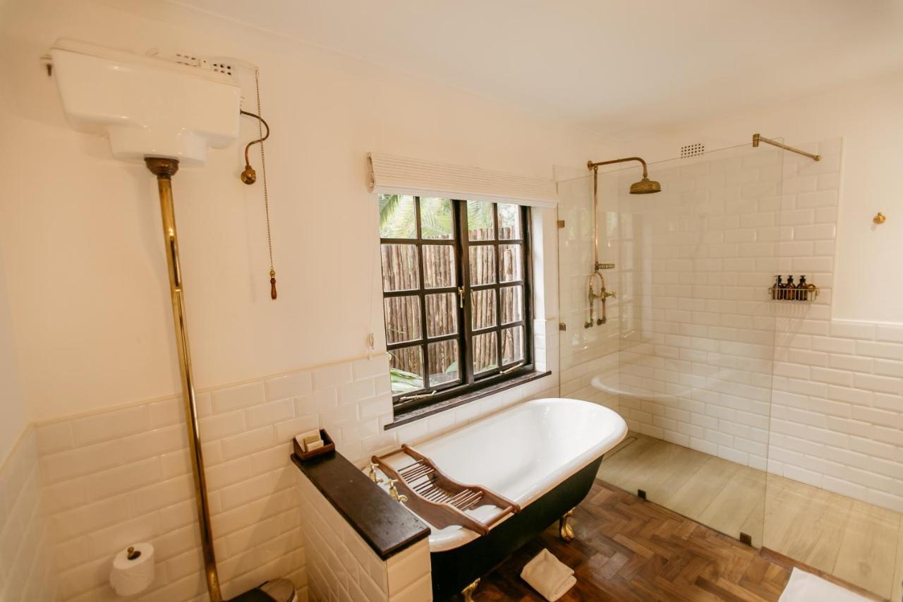 Amanzi Lodge Harare Exterior foto